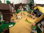  Le village d'Astrix et Oblix sign Uderzo