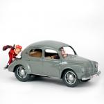 Spirou sur la Renault 4CV de Zantafio